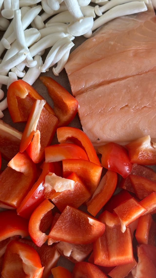 meat and veg sheet pan dinner
